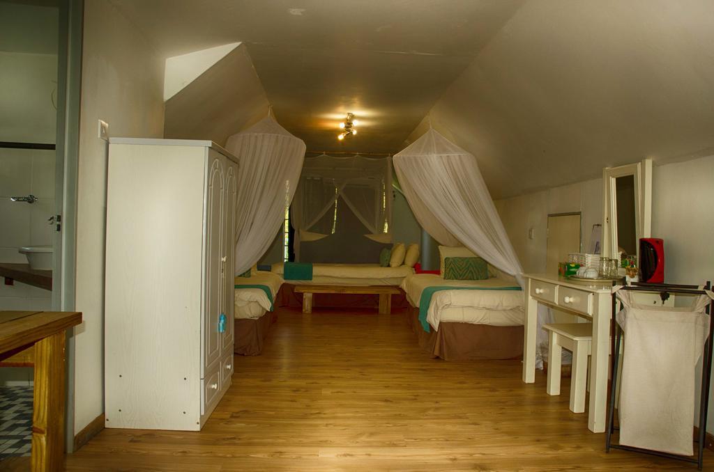 The Old House Bed & Breakfast Kasane Exterior photo