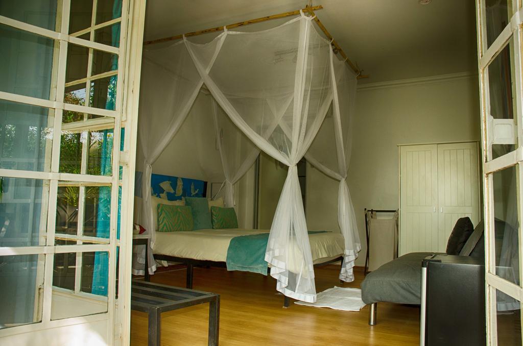 The Old House Bed & Breakfast Kasane Exterior photo