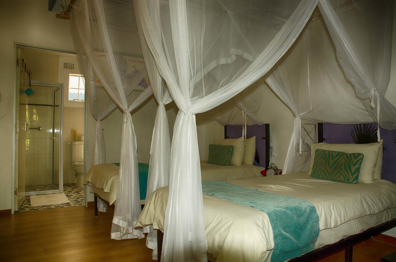 The Old House Bed & Breakfast Kasane Exterior photo